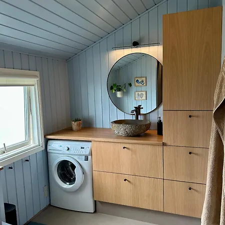 Modern With Wood-fired Hot Tub *