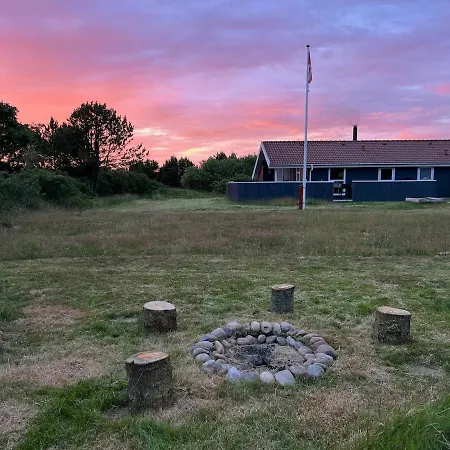 Modern With Wood-fired Hot Tub